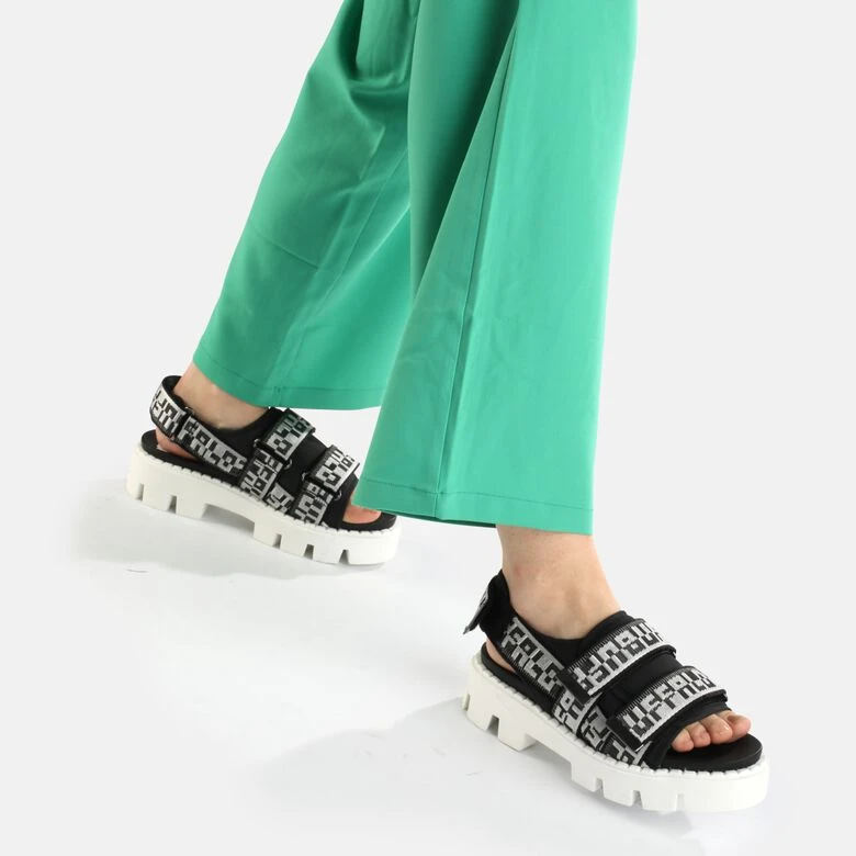 Buffalo Raven TEC 2 Buffalo Raven TEC – Bild 2