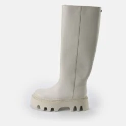 Buffalo Flora Boot
