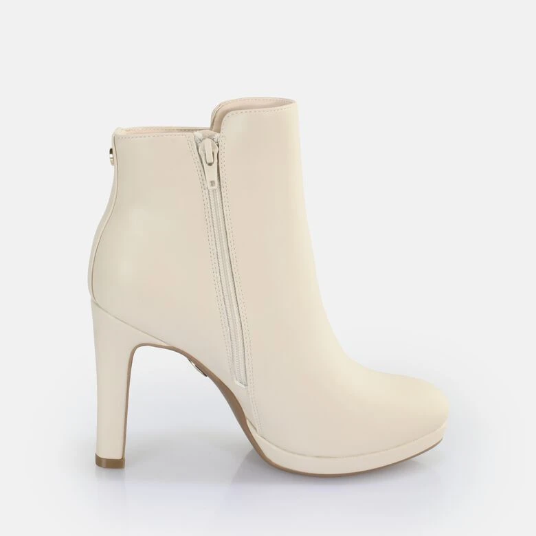 Buffalo Roxana 6 Buffalo Roxana – Bild 6