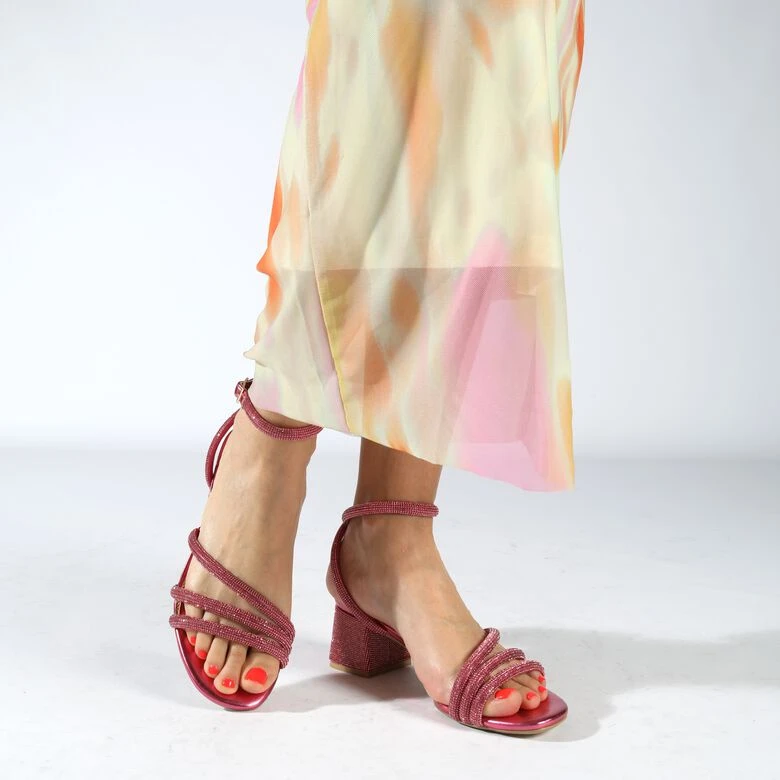 Buffalo Lilly Spark 1 Buffalo Lilly Spark