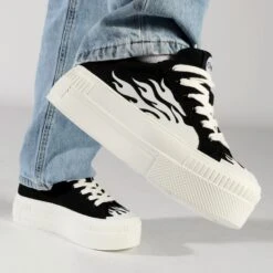 Buffalo Paired Flame