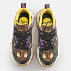 Buffalo Trail One -Outlet BUFFALO Store 2221201 P3